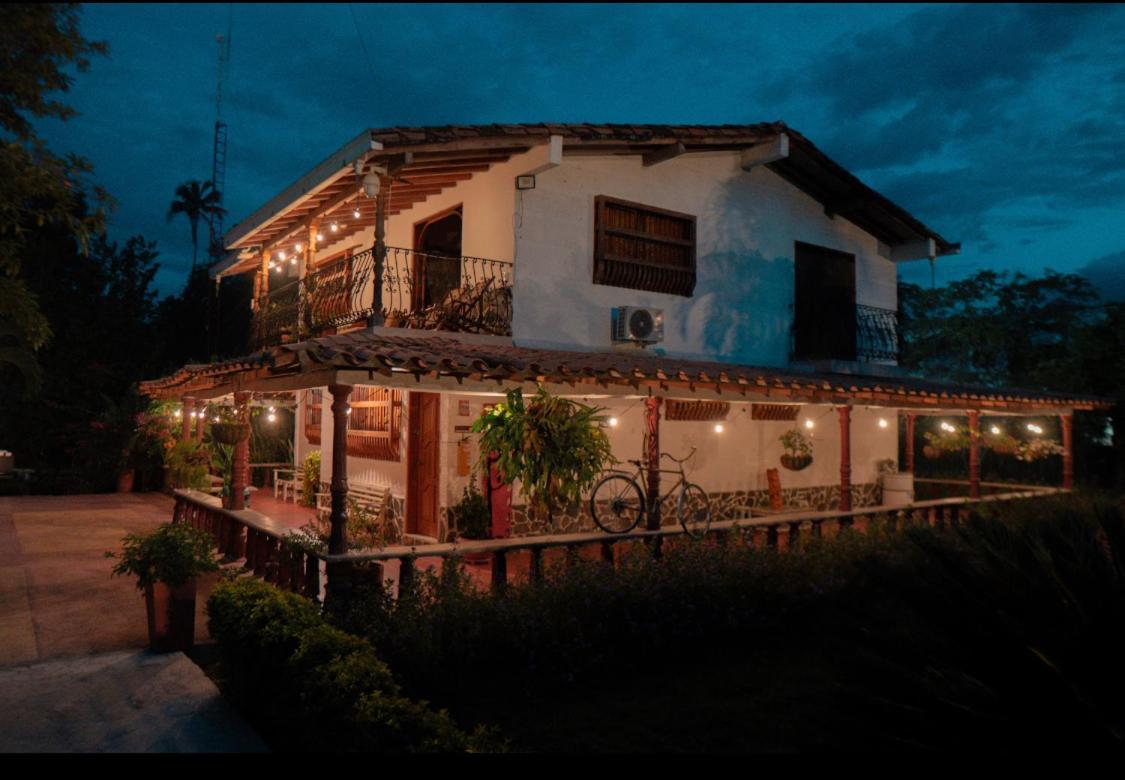 Hotel San Sebastian Del Tonusco Санта-Фе-де-Антьокия Экстерьер фото